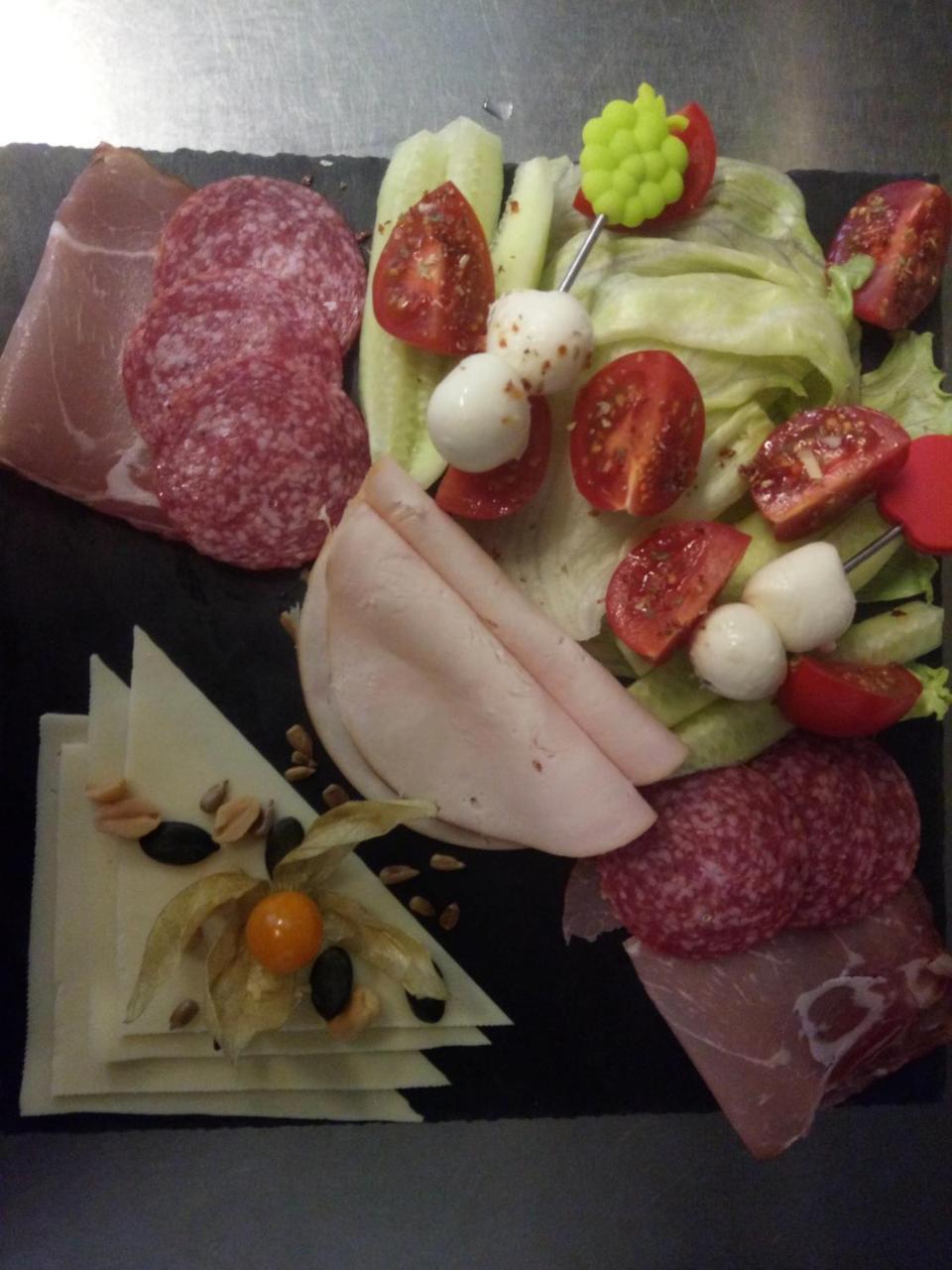 Landgasthaus Zu Den Erdfaellen バート・ピルモント エクステリア 写真